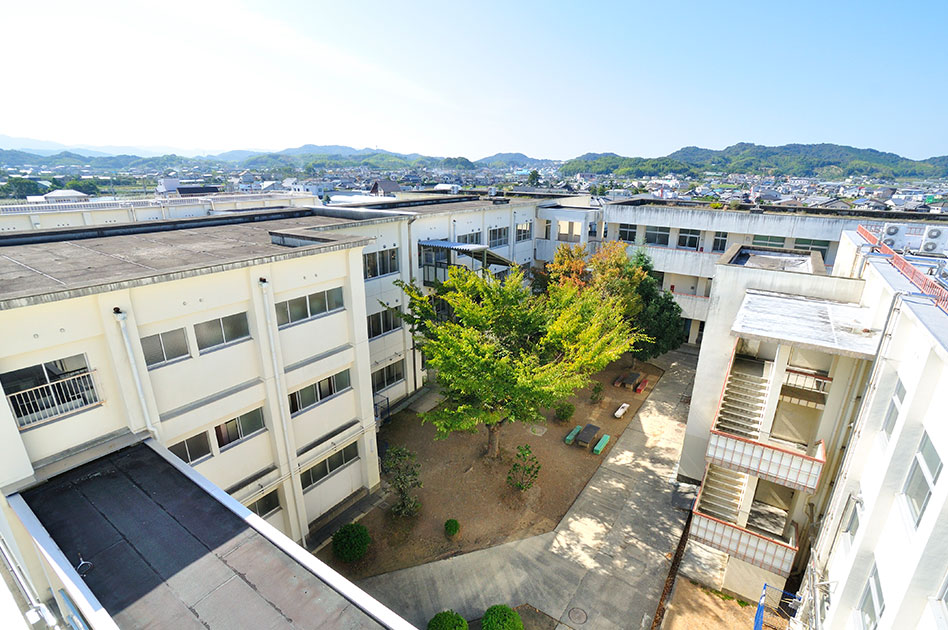 和歌山県立貴志川高等学校 和歌山県立貴志川高等学校