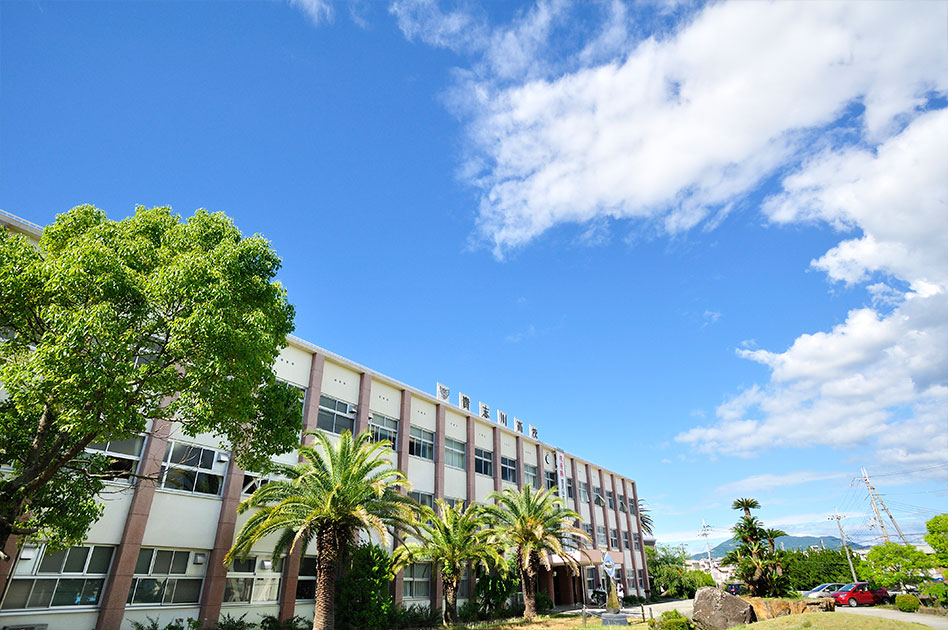 和歌山県立貴志川高等学校 和歌山県立貴志川高等学校